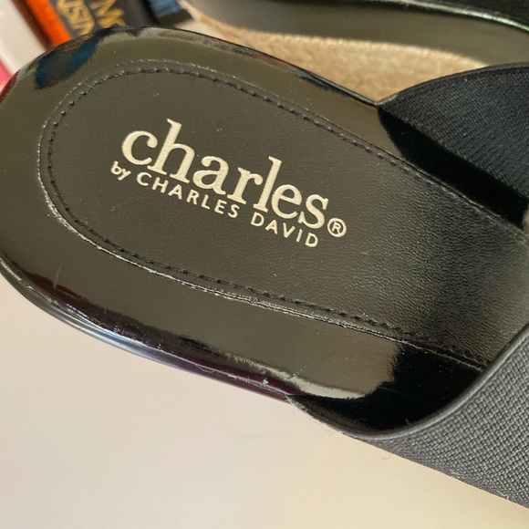 Charles by Charles David Black T-Strap Espadrilles size 10 - Picture 12 of 12